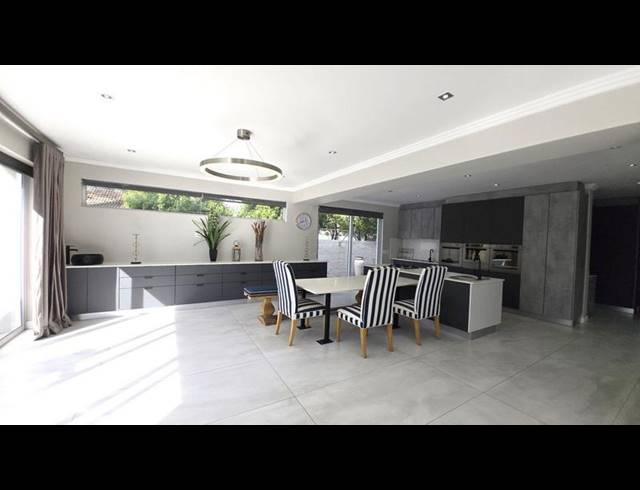 5 BEDROOM HOUSE FOR SALE IN THE ISLANDS ESTATES